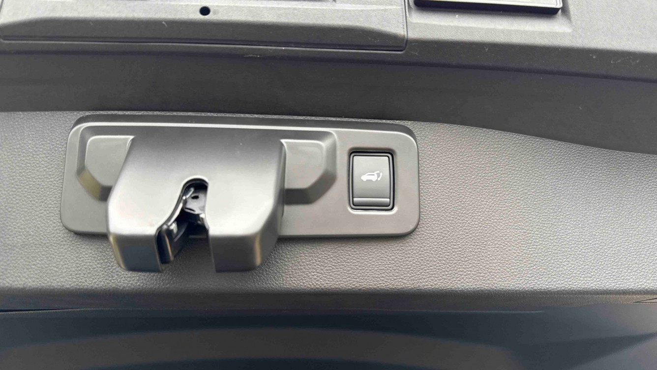 Acheter Renault Symbioz Symbioz E-Tech full hybrid 160 ch Iconic 5p neuf dans les concessions du Groupe Faurie