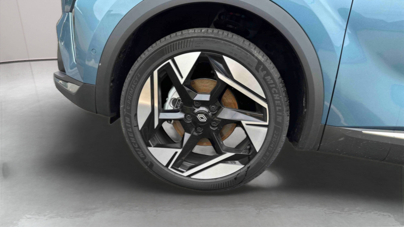 Acheter Renault Symbioz Symbioz E-Tech full hybrid 160 ch Iconic 5p neuf dans les concessions du Groupe Faurie