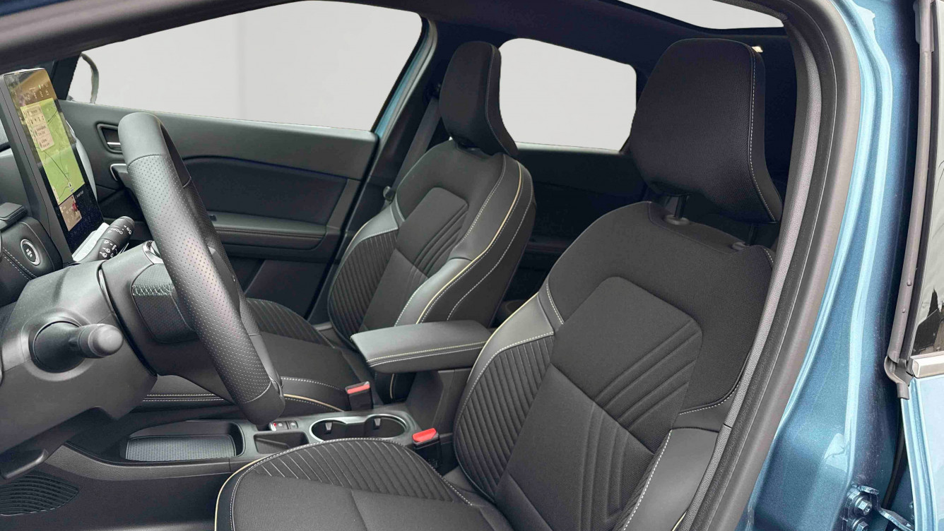 Acheter Renault Symbioz Symbioz E-Tech full hybrid 160 ch Iconic 5p neuf dans les concessions du Groupe Faurie