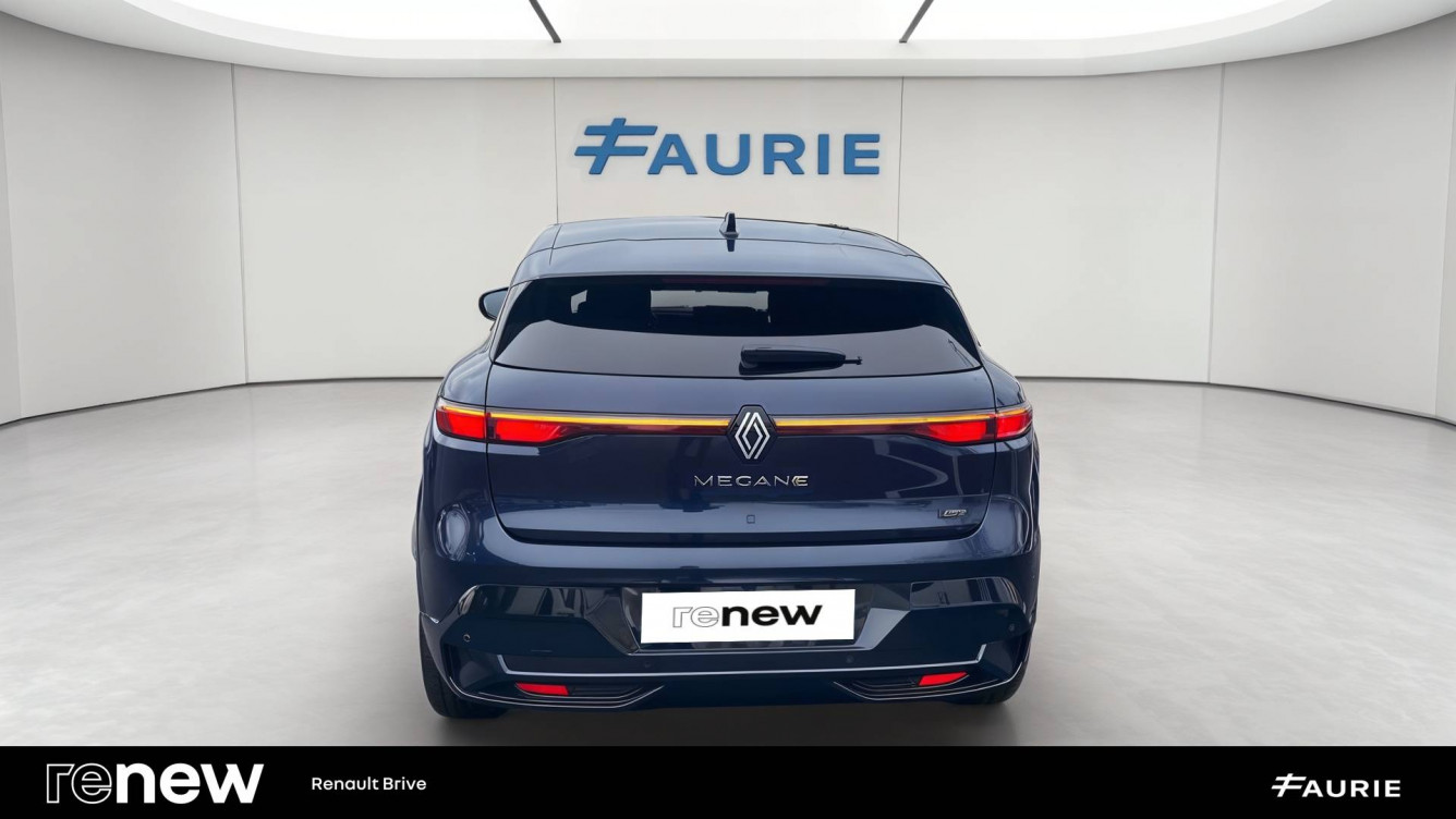 Acheter Renault Megane E-Tech Megane E-Tech 220 ch autonomie confort GSR2 Techno 5p occasion dans les concessions du Groupe Faurie