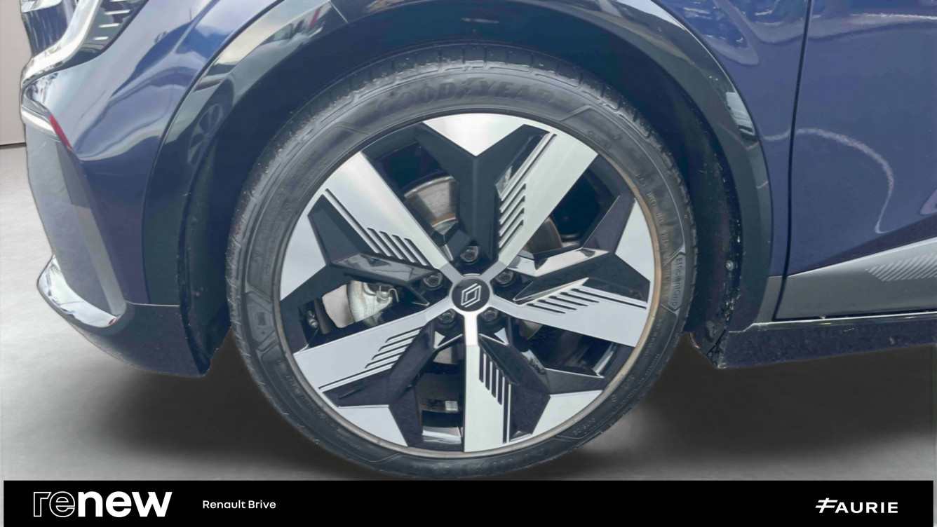 Acheter Renault Megane E-Tech Megane E-Tech 220 ch autonomie confort GSR2 Techno 5p occasion dans les concessions du Groupe Faurie