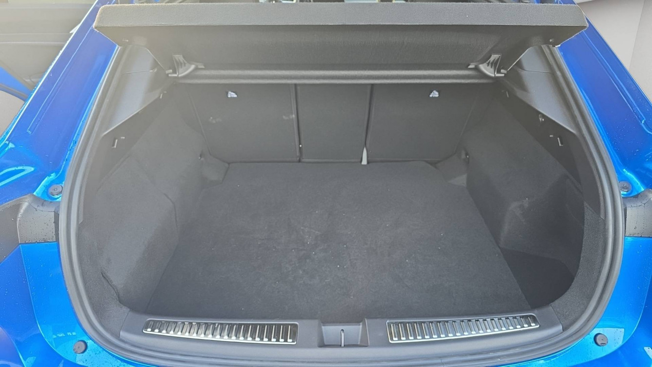 Acheter Renault Rafale Rafale hyper hybrid E-Tech 300 ch 4x4 atelier Alpine 5p neuf dans les concessions du Groupe Faurie