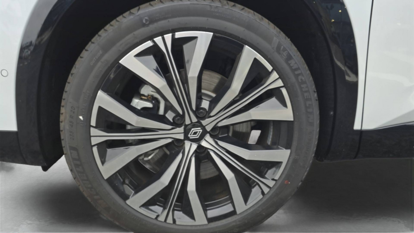 Acheter Renault Espace 6 Espace full hybrid E-Tech 200 ch 7pl Iconic 5p neuf dans les concessions du Groupe Faurie