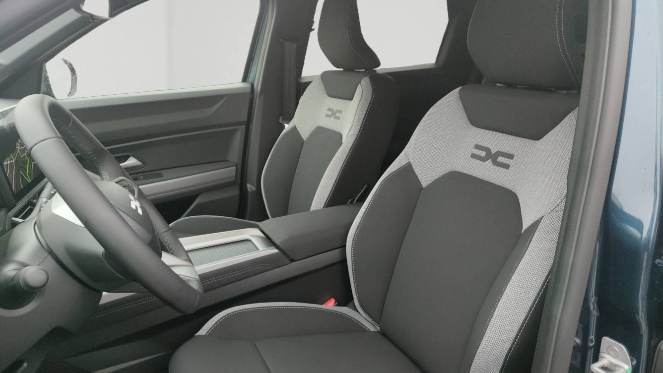 Acheter Dacia Bigster Bigster Hybrid 155 Journey 5p neuf dans les concessions du Groupe Faurie