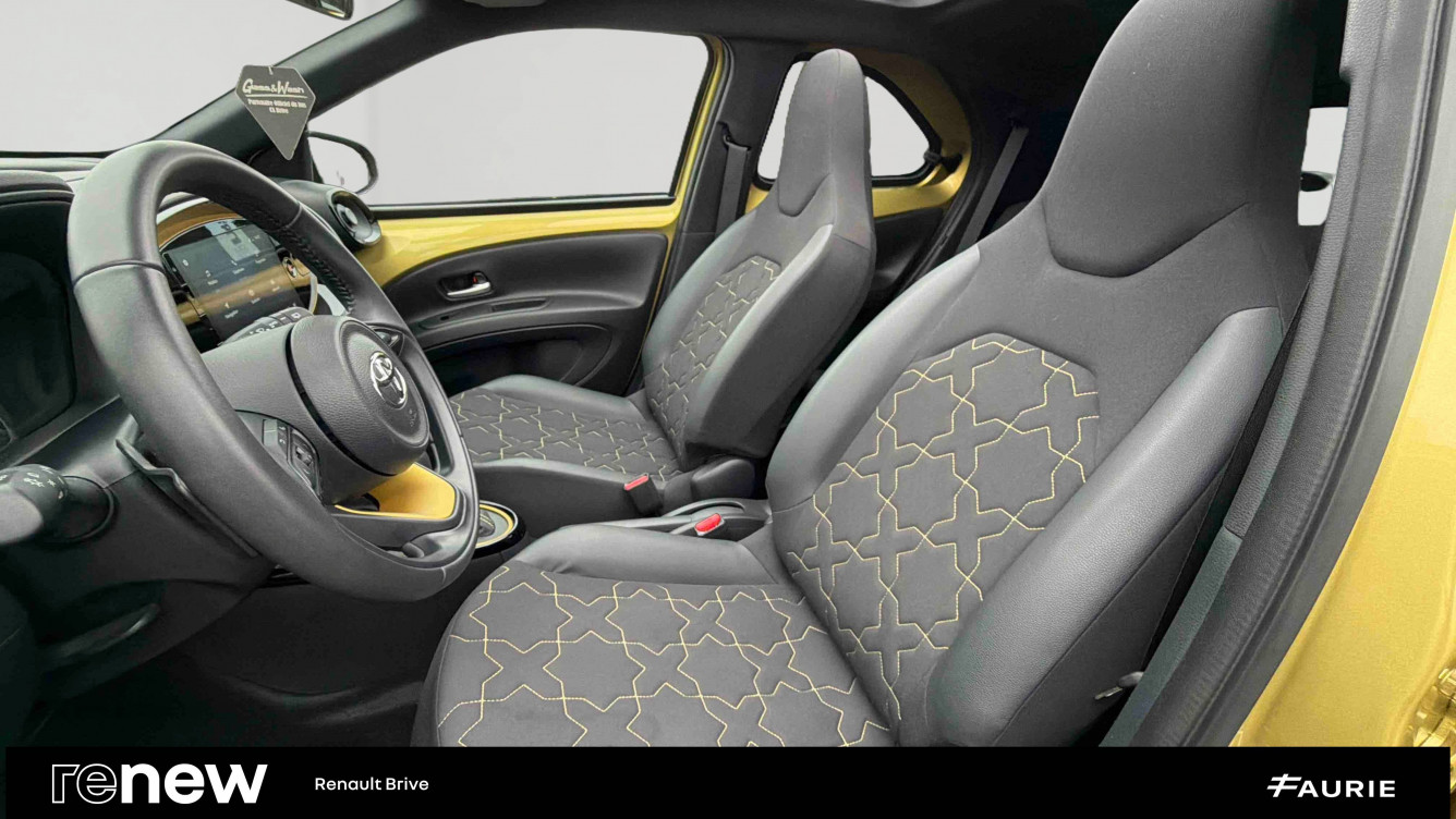 Acheter Toyota Aygo X Aygo X 1.0 VVT-i 72 S-CVT Air Collection 5p occasion dans les concessions du Groupe Faurie