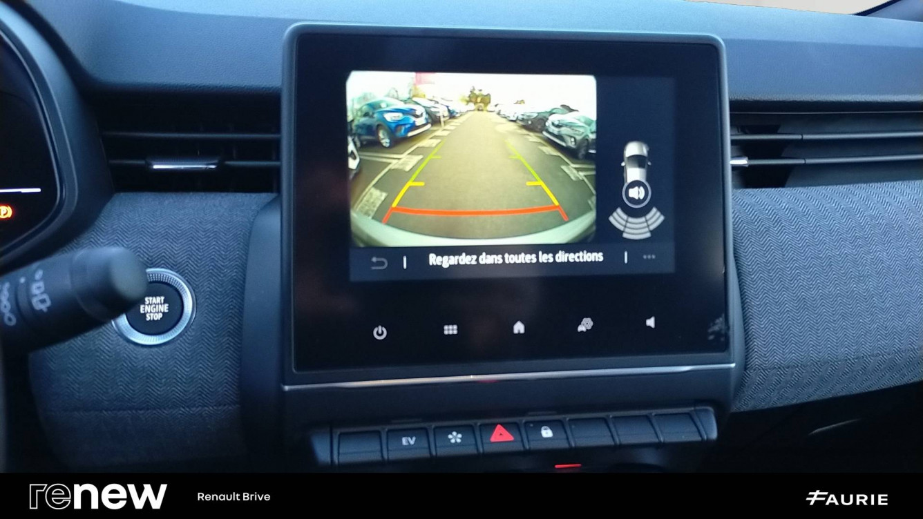 Acheter Renault Clio 5 Clio E-Tech full hybrid 145 ch GSR2 Techno 5p occasion dans les concessions du Groupe Faurie