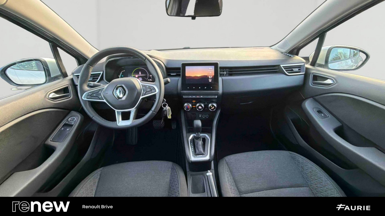 Acheter Renault Clio 5 Clio E-Tech 140 - 21N Business 5p occasion dans les concessions du Groupe Faurie