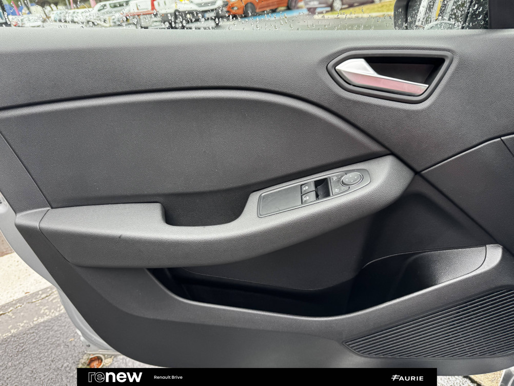 Acheter Renault Clio 5 Clio E-Tech full hybrid 145 Equilibre 5p occasion dans les concessions du Groupe Faurie