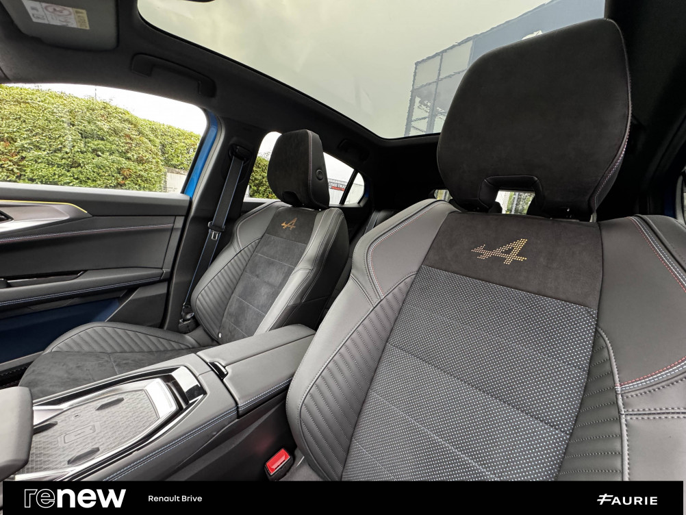 Acheter Renault Rafale Rafale E-Tech full hybrid 200 ch esprit Alpine 5p occasion dans les concessions du Groupe Faurie