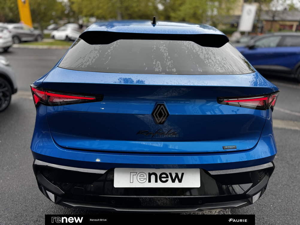 Acheter Renault Rafale Rafale E-Tech full hybrid 200 ch esprit Alpine 5p occasion dans les concessions du Groupe Faurie