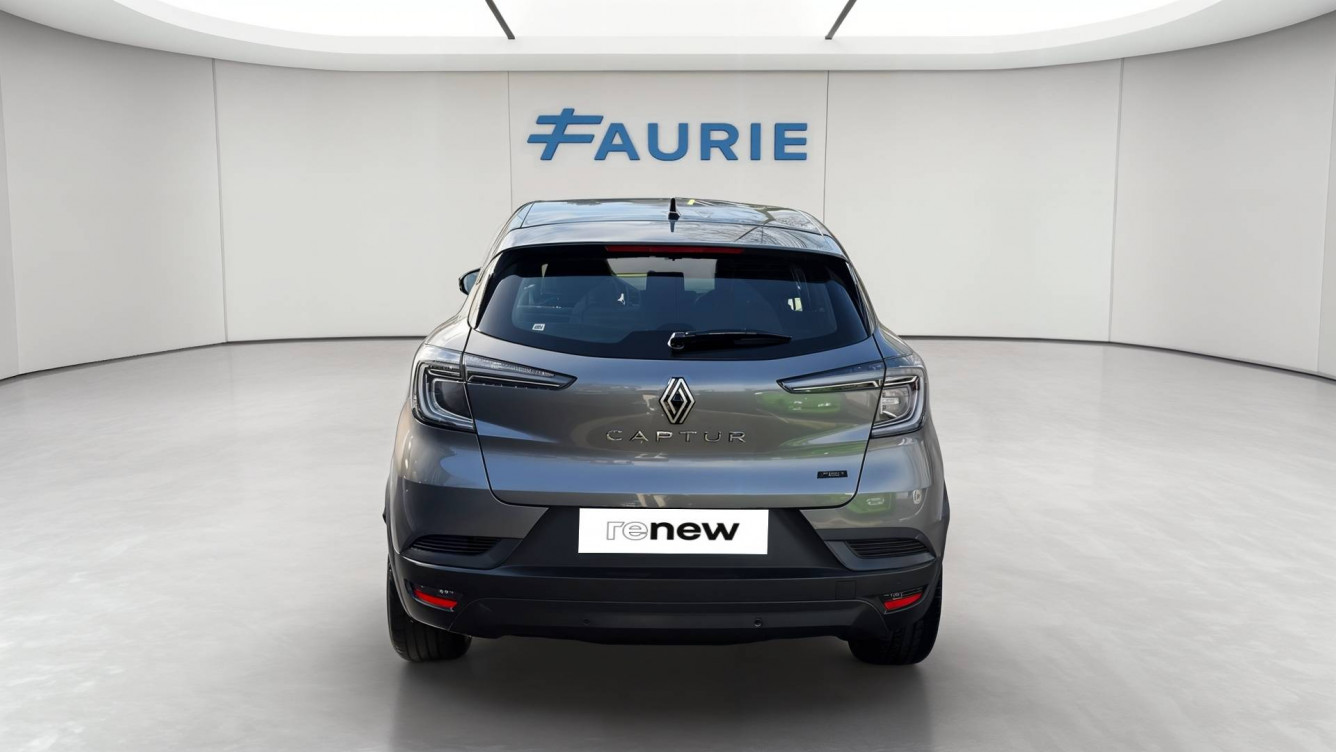 Acheter Renault Captur 2 Captur E-Tech full hybrid 160 ch Evolution 5p neuf dans les concessions du Groupe Faurie