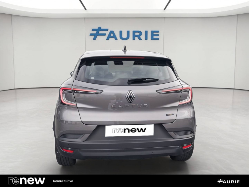Acheter Renault Captur 2 Captur E-Tech full hybrid 145 ch Evolution 5p occasion dans les concessions du Groupe Faurie