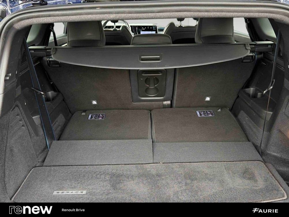 Acheter Renault Espace 6 Espace E-Tech hybrid 200 esprit Alpine 5p occasion dans les concessions du Groupe Faurie