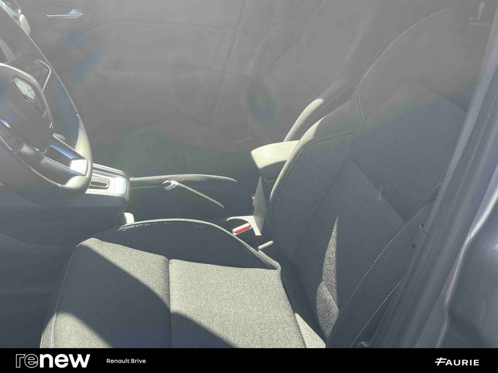 Acheter Renault Captur 2 Captur E-Tech full hybrid 145 ch Evolution 5p occasion dans les concessions du Groupe Faurie