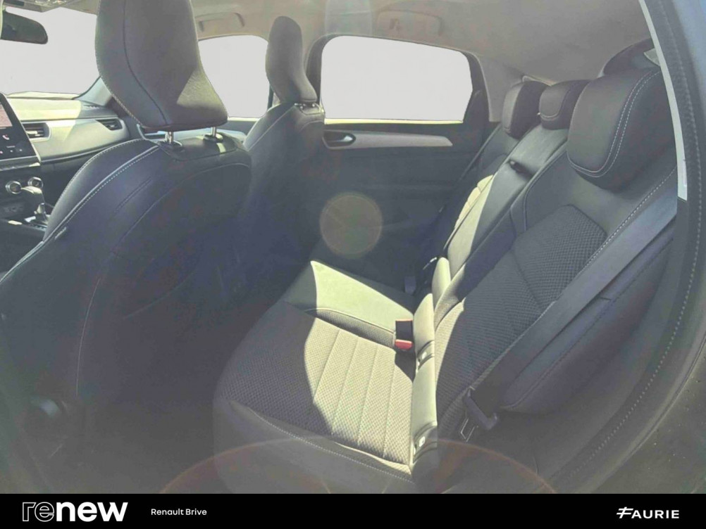 Acheter Renault Arkana Arkana E-Tech 145 - 21B Intens 5p occasion dans les concessions du Groupe Faurie