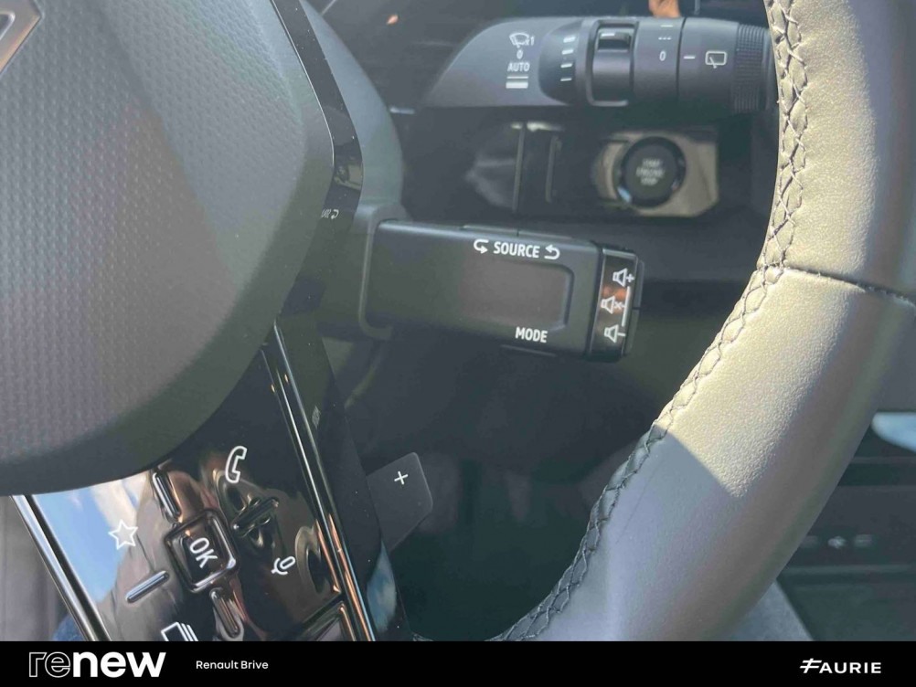 Acheter Renault Austral Austral E-Tech full hybrid 200 GSR2 Evolution 5p occasion dans les concessions du Groupe Faurie