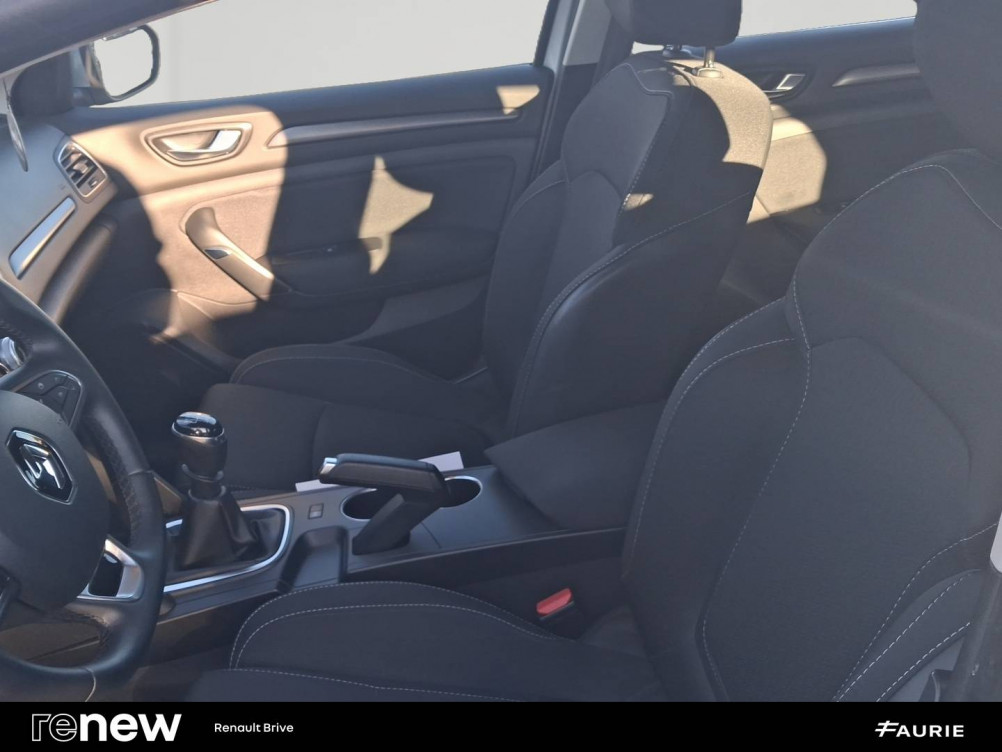 Acheter Renault Megane 4 Mégane IV Berline Blue dCi 115 - 20 Business 5p occasion dans les concessions du Groupe Faurie