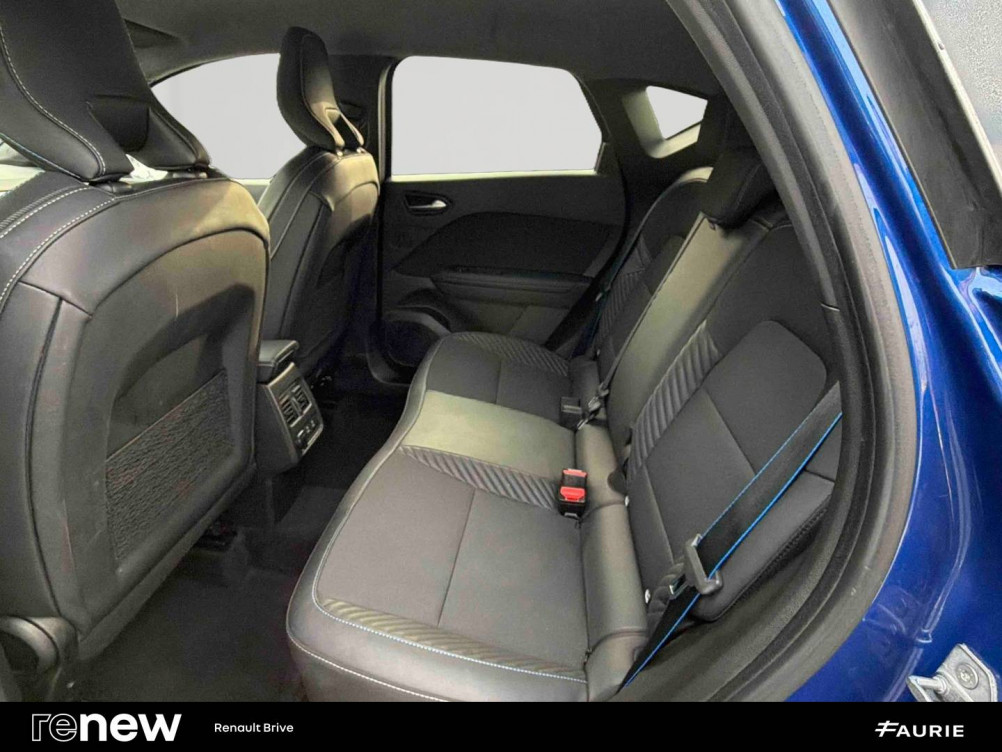 Acheter Renault Captur 2 Captur E-Tech full hybrid 145 ch esprit Alpine 5p occasion dans les concessions du Groupe Faurie