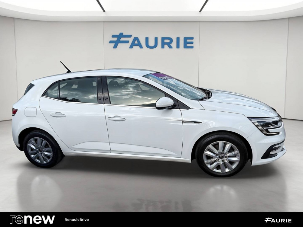 Acheter Renault Megane 4 Mégane IV Berline Blue dCi 115 Business 5p occasion dans les concessions du Groupe Faurie