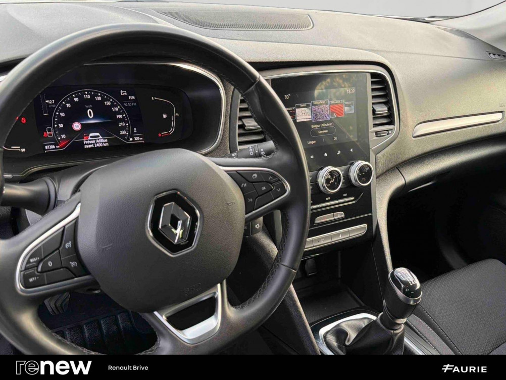 Acheter Renault Megane 4 Mégane IV Berline Blue dCi 115 Business 5p occasion dans les concessions du Groupe Faurie