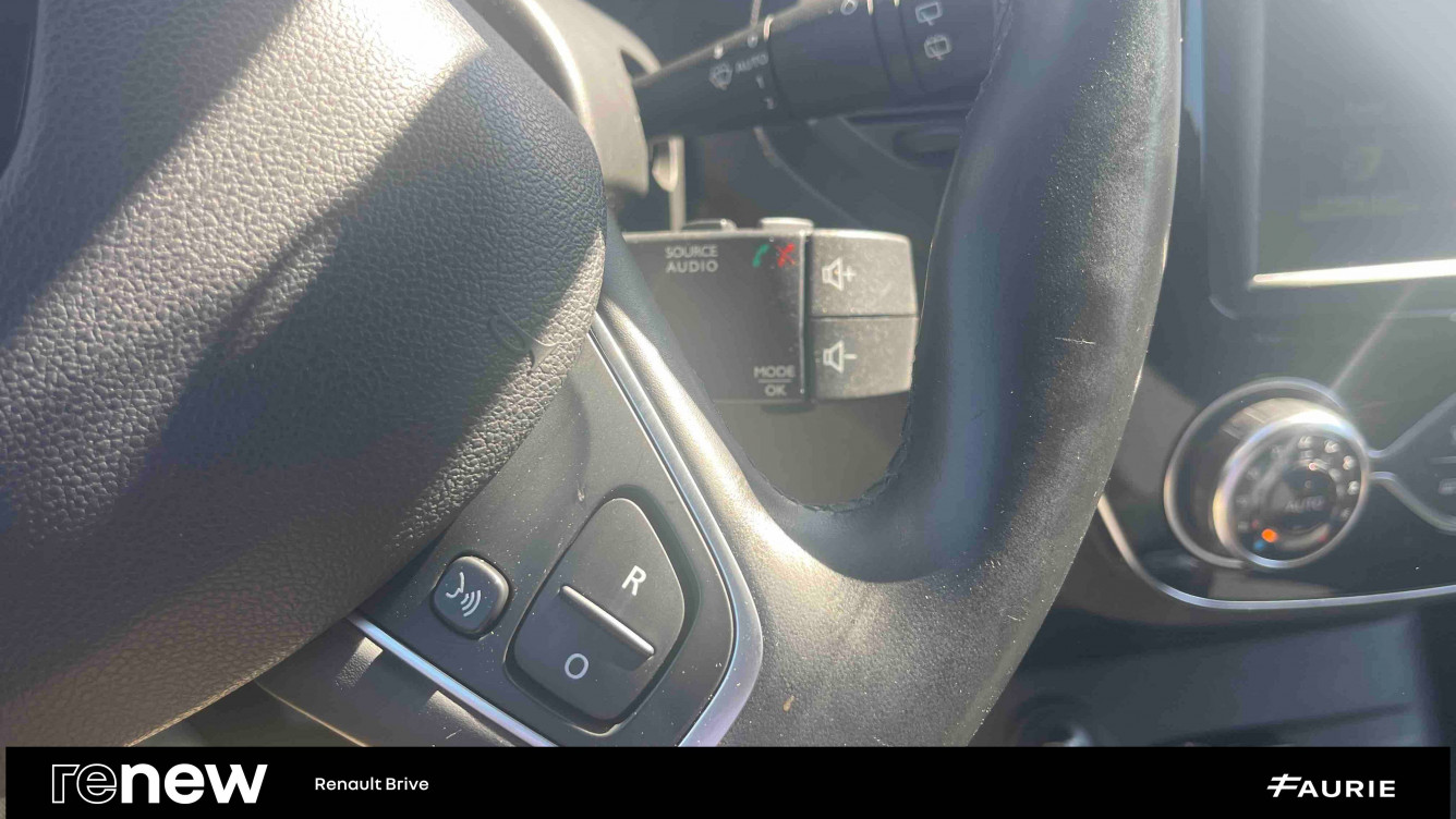 Acheter Renault Captur Captur TCe 120 Energy Intens 5p occasion dans les concessions du Groupe Faurie