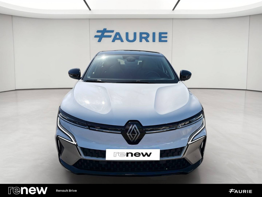 Acheter Renault Megane E-Tech Megane E-Tech 220 ch autonomie confort GSR2 Iconic 5p occasion dans les concessions du Groupe Faurie