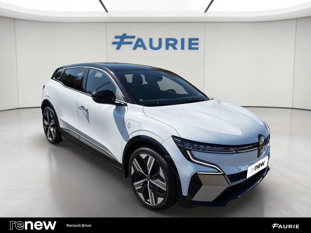 Acheter Renault Megane E-Tech Megane E-Tech 220 ch autonomie confort GSR2 Iconic 5p occasion dans les concessions du Groupe Faurie