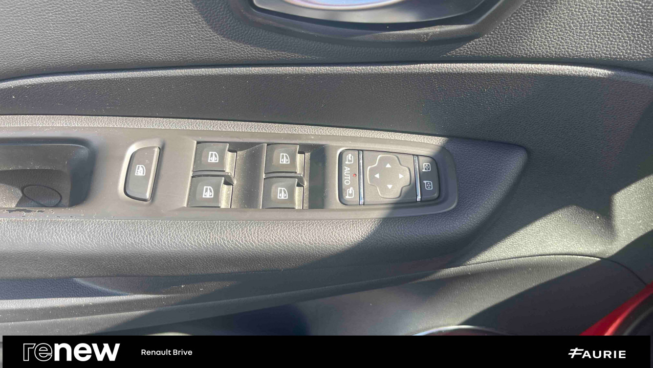 Acheter Renault Captur Captur TCe 120 Energy Intens 5p occasion dans les concessions du Groupe Faurie