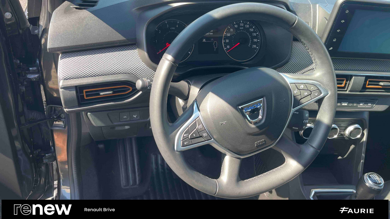 Acheter Dacia Sandero Sandero ECO-G 100 Stepway Confort 5p occasion dans les concessions du Groupe Faurie