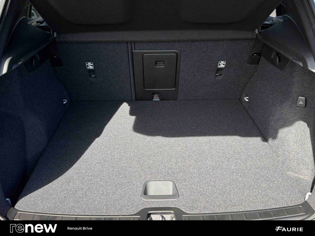 Acheter Volvo XC40 XC40 T3 163 ch R-Design 5p occasion dans les concessions du Groupe Faurie