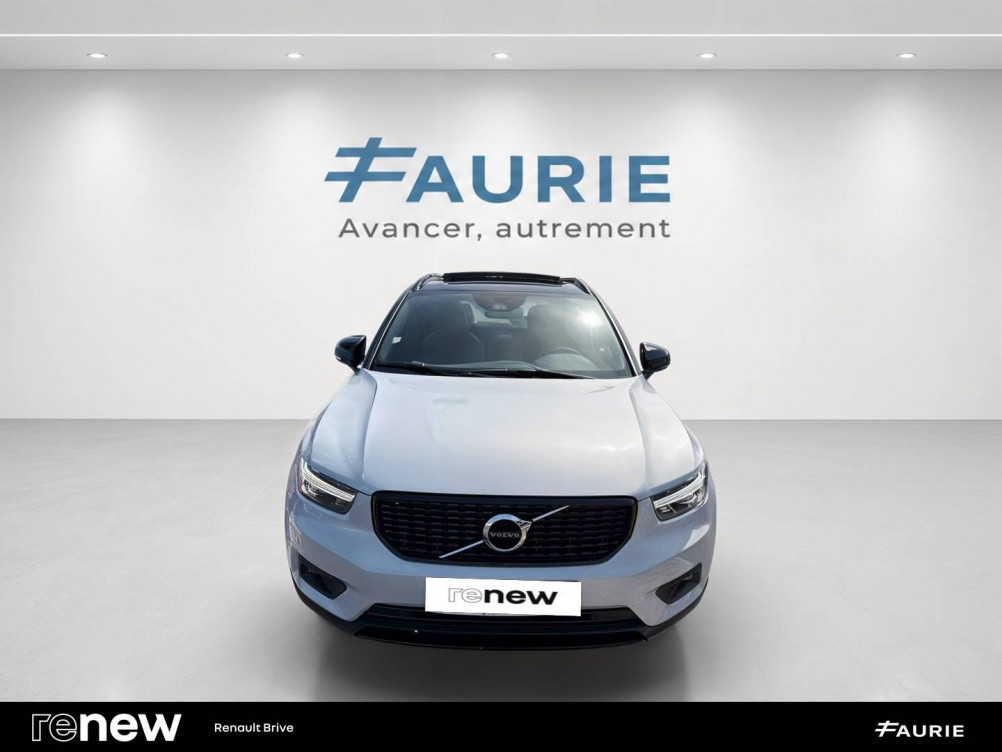 Acheter Volvo XC40 XC40 T3 163 ch R-Design 5p occasion dans les concessions du Groupe Faurie