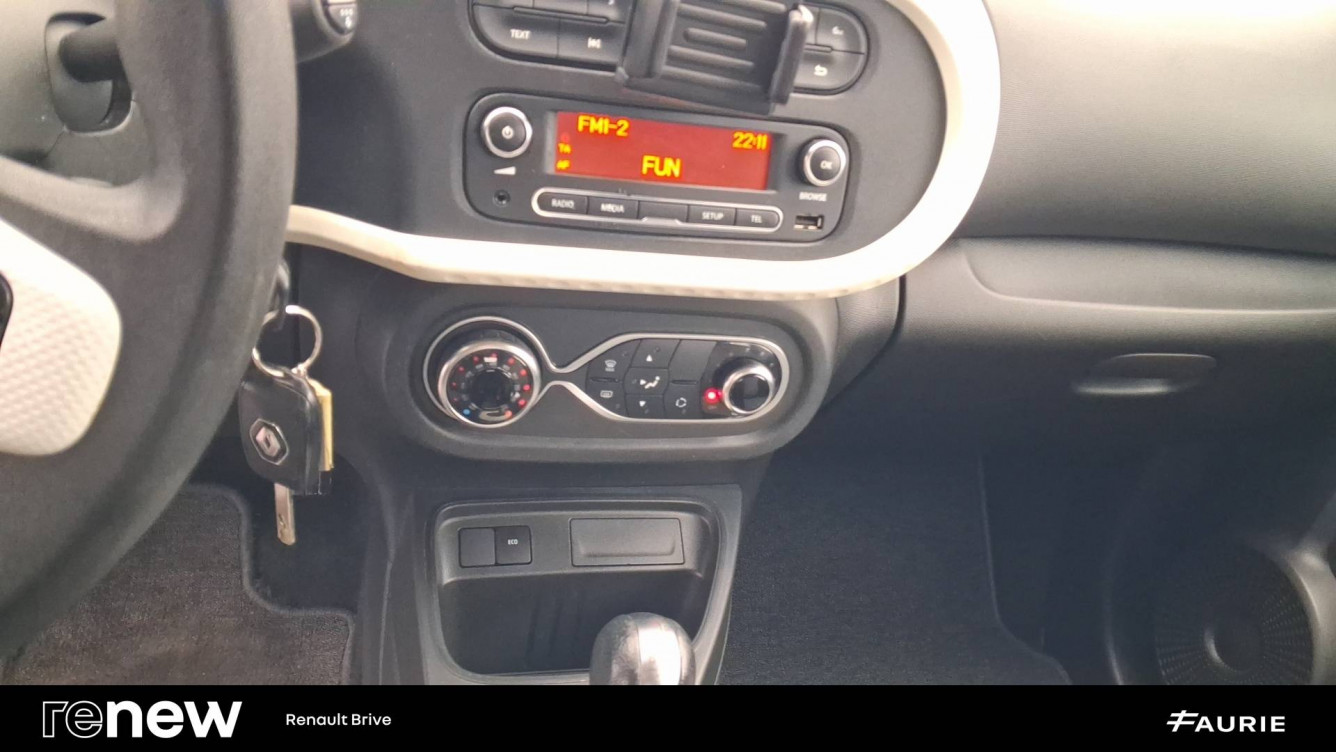 Acheter Renault Twingo Electrique Twingo III Achat Intégral Life 5p occasion dans les concessions du Groupe Faurie
