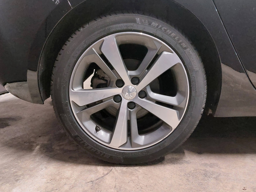 Acheter Peugeot 308 308 1.2 PureTech 130ch S&S BVM6 Allure 5p occasion dans les concessions du Groupe Faurie