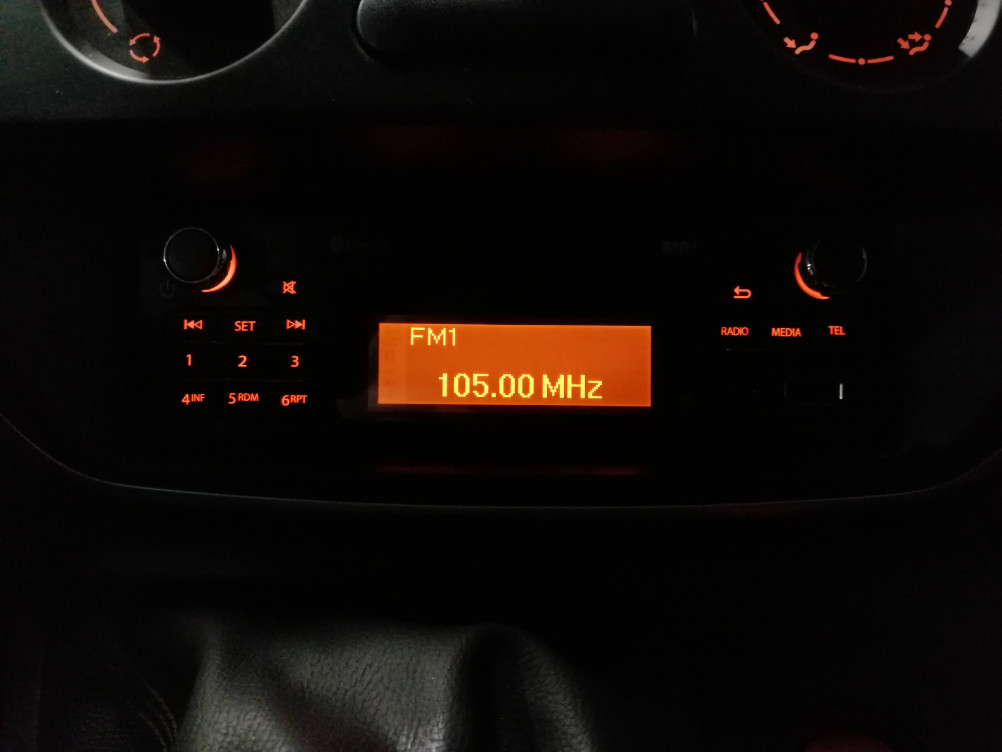 Acheter Renault Kangoo Express 2 KANGOO EXPRESS BLUE DCI 80 GENERIQUE 5p occasion dans les concessions du Groupe Faurie