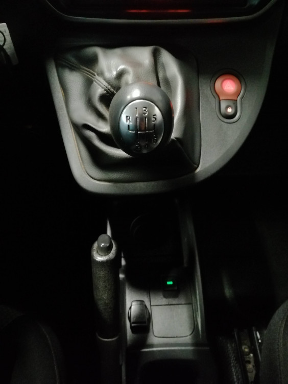 Acheter Renault Kangoo Express 2 KANGOO EXPRESS BLUE DCI 80 GENERIQUE 5p occasion dans les concessions du Groupe Faurie