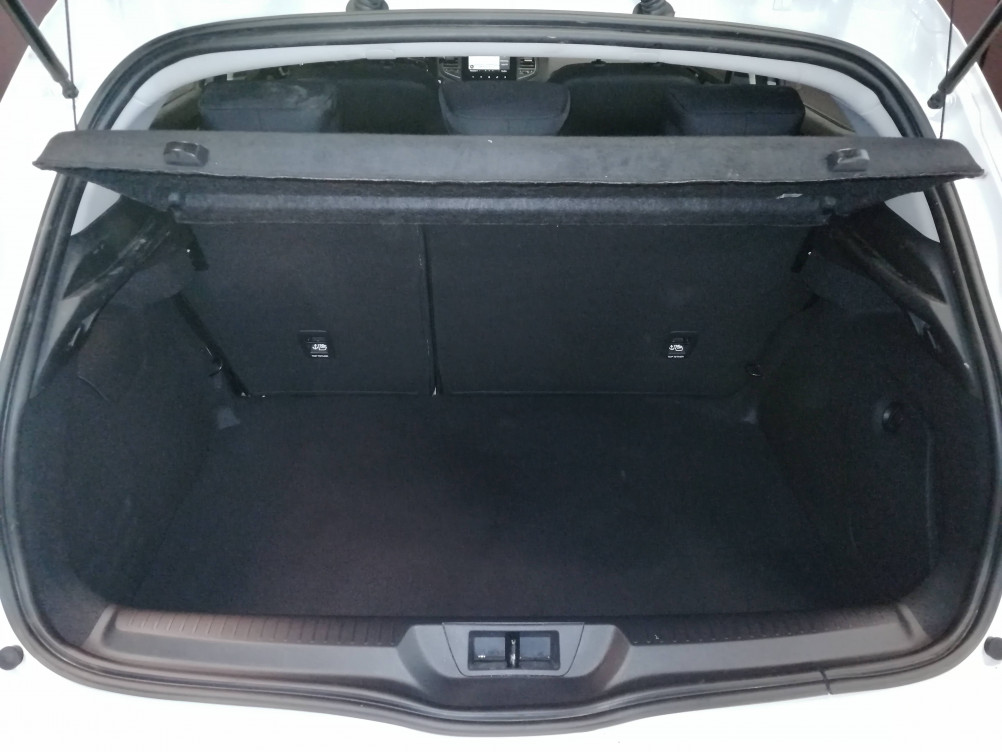 Acheter Renault Megane 4 Megane IV Berline Blue dCi 115 EDC Evolution 5p occasion dans les concessions du Groupe Faurie