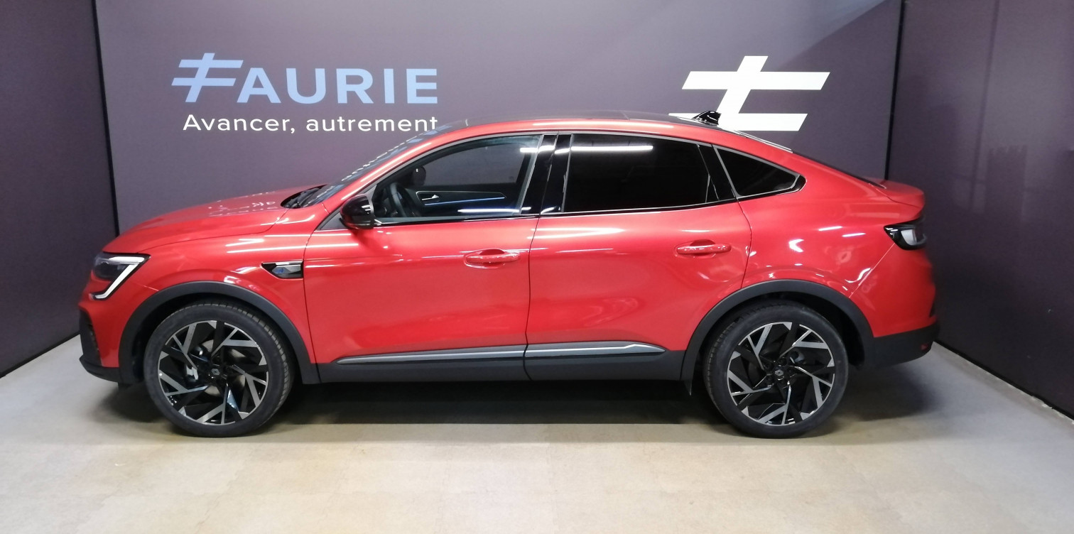 Acheter Renault Arkana Arkana E-Tech 145 - 23 esprit Alpine 5p occasion dans les concessions du Groupe Faurie