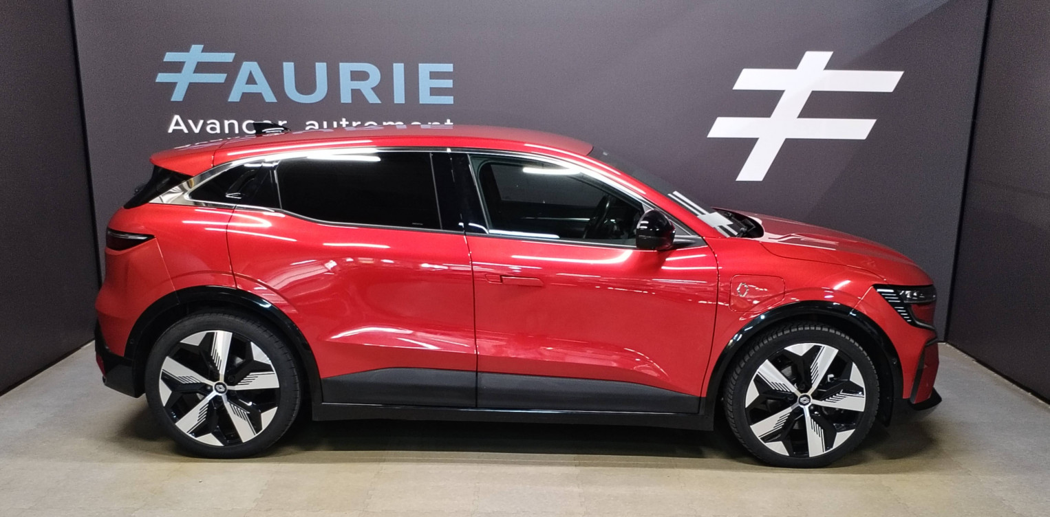 Acheter Renault Megane E-Tech Megane E-Tech EV40 130ch standard charge Techno 5p occasion dans les concessions du Groupe Faurie