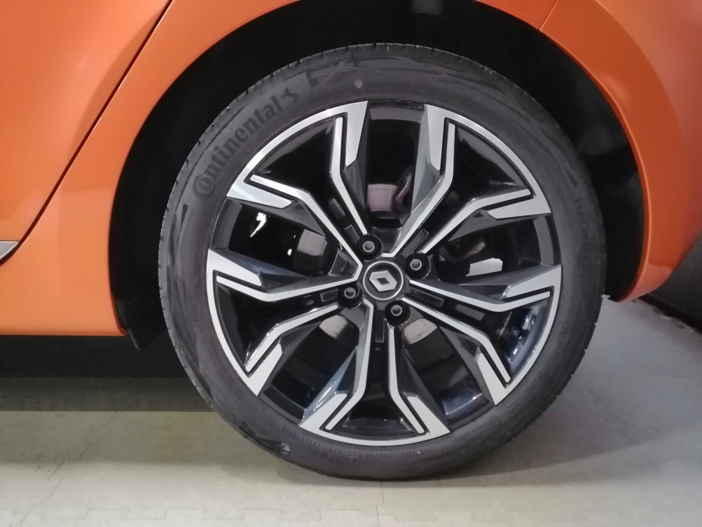 Acheter Renault Clio 5 Clio E-Tech 140 Intens 5p occasion dans les concessions du Groupe Faurie