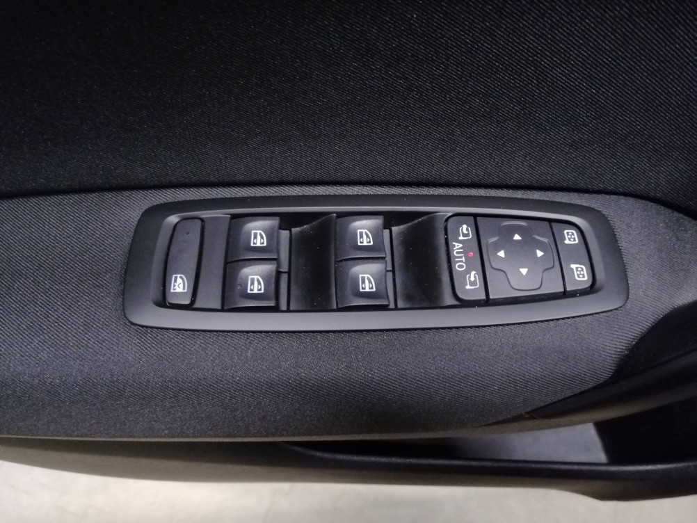 Acheter Renault Megane E-Tech Mégane IV Business Blue dCi 115 EDC Bac plastique Business 5p occasion dans les concessions du Groupe Faurie
