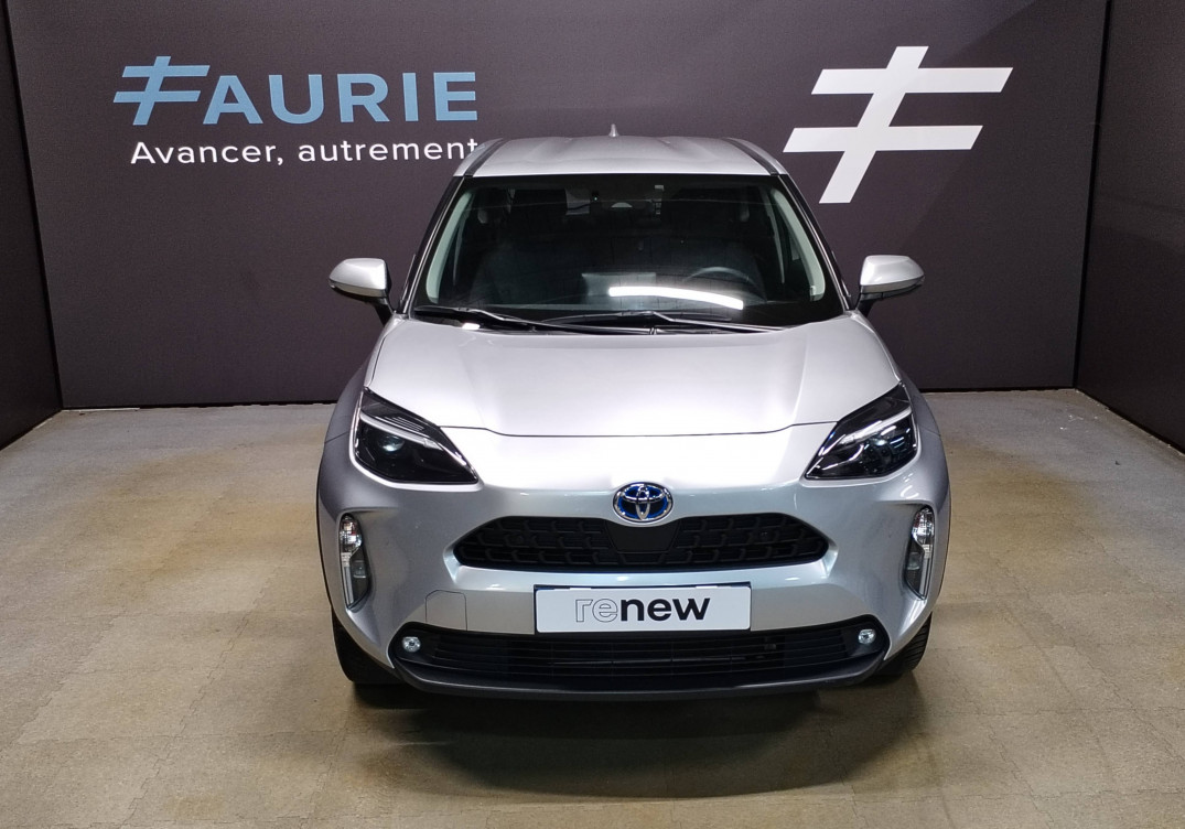 Acheter Toyota Yaris Cross Yaris Cross Hybride 116h AWD-i Dynamic Business + Programme Beyond Zero Academy 5p occasion dans les concessions du Groupe Faurie