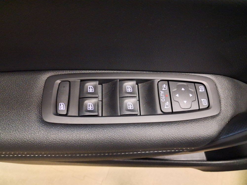 Acheter Renault Megane 4 Megane IV Berline Blue dCi 115 EDC Techno 5p occasion dans les concessions du Groupe Faurie
