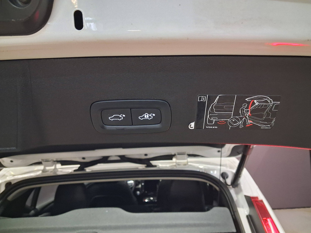 Acheter Volvo XC40 XC40 D3 AWD AdBlue 150 ch Geartronic 8 Inscription 5p occasion dans les concessions du Groupe Faurie