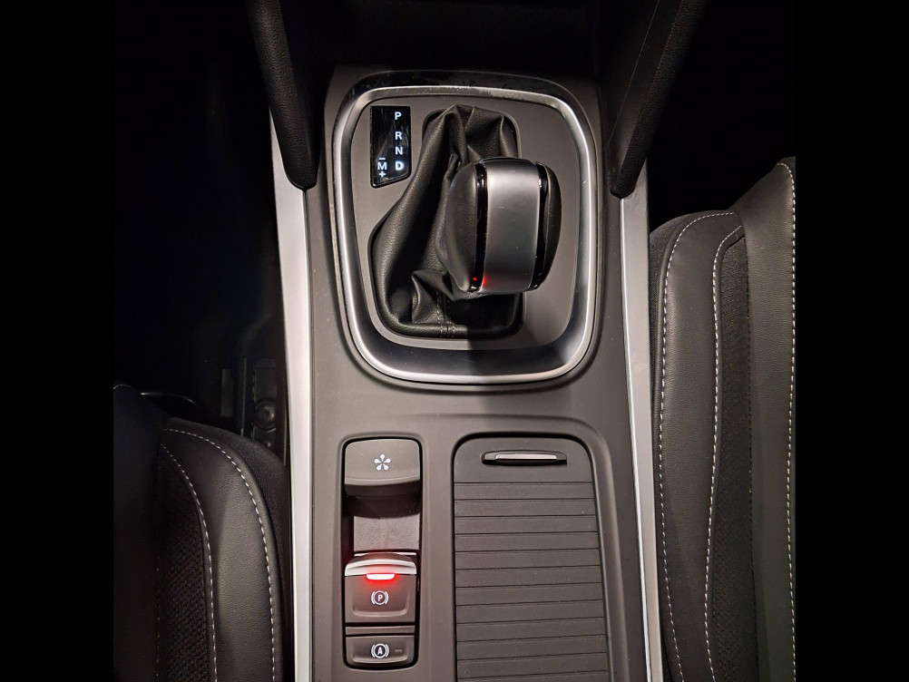 Acheter Renault Megane 4 Megane IV Berline Blue dCi 115 EDC Techno 5p occasion dans les concessions du Groupe Faurie