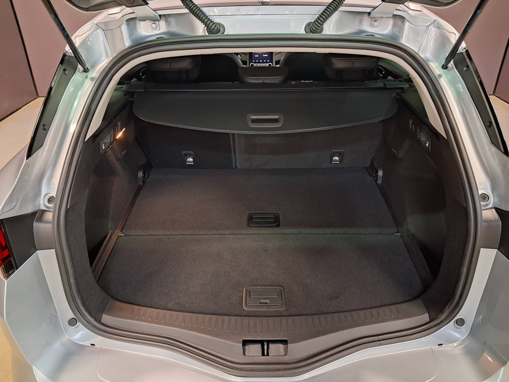 Acheter Renault Megane 4 Megane IV Estate TCe 140 EDC Techno 5p occasion dans les concessions du Groupe Faurie