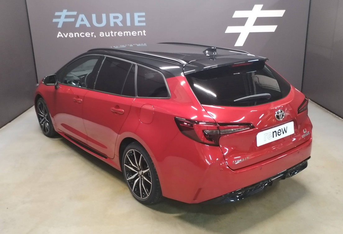 Acheter Toyota Corolla 12 Corolla Touring Sports Hybride 196ch GR Sport 5p occasion dans les concessions du Groupe Faurie