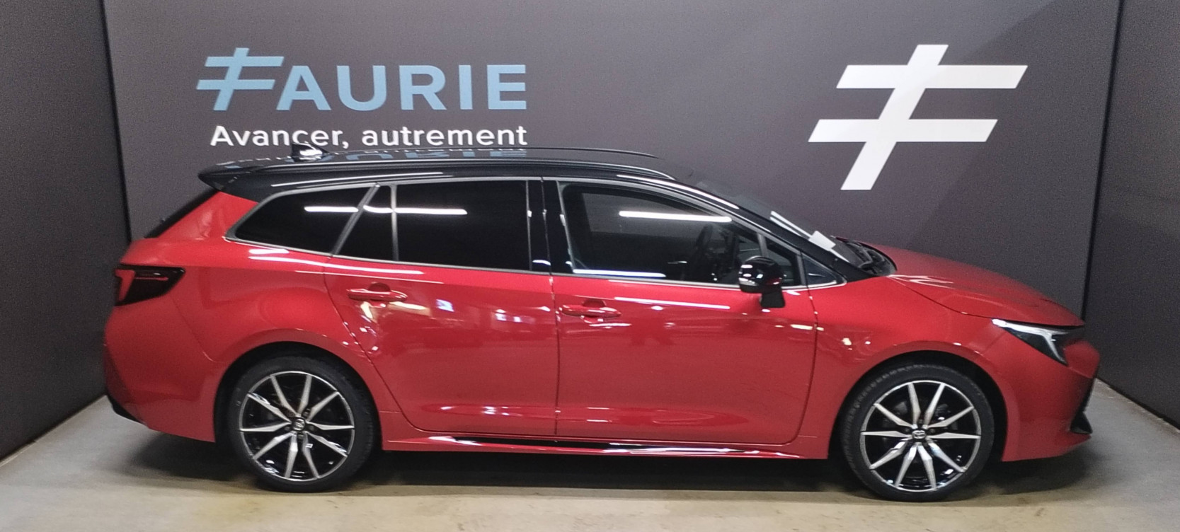 Acheter Toyota Corolla 12 Corolla Touring Sports Hybride 196ch GR Sport 5p occasion dans les concessions du Groupe Faurie