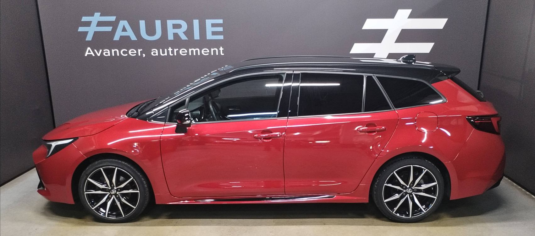 Acheter Toyota Corolla 12 Corolla Touring Sports Hybride 196ch GR Sport 5p occasion dans les concessions du Groupe Faurie