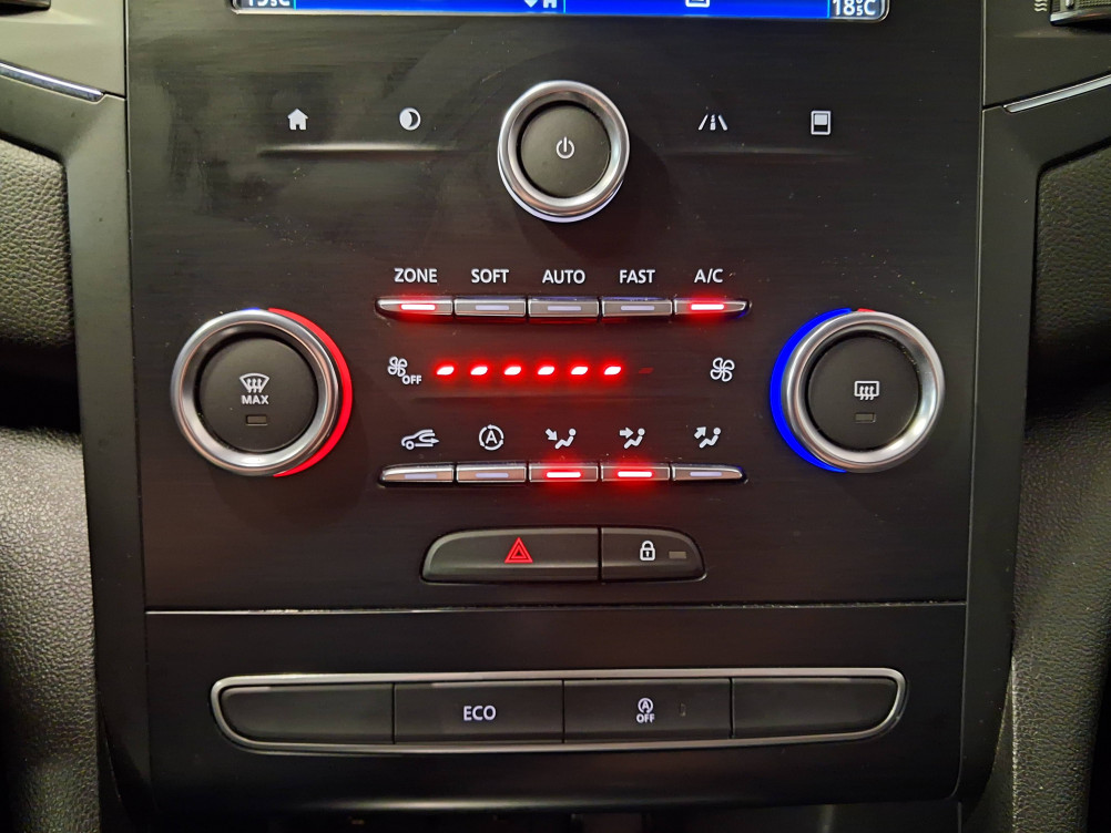 Acheter Renault Megane 4 Mégane IV Berline Blue dCi 115 Business 5p occasion dans les concessions du Groupe Faurie