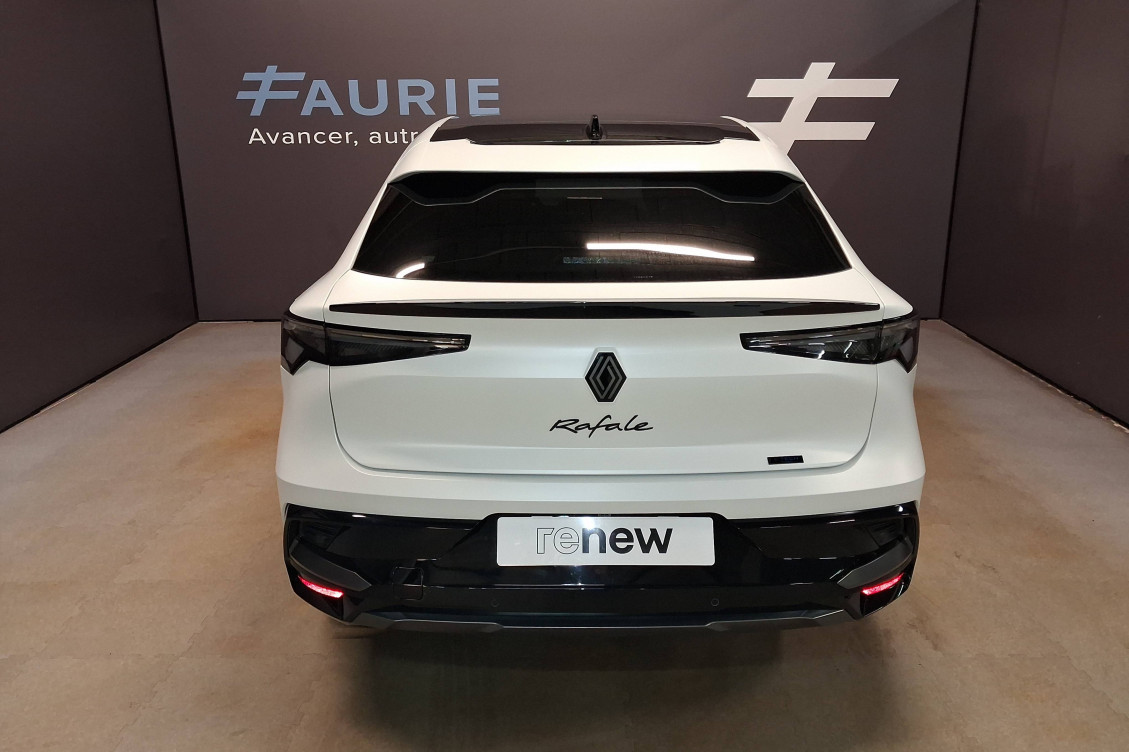 Acheter Renault Rafale Rafale E-Tech full hybrid 200 esprit Alpine 5p occasion dans les concessions du Groupe Faurie